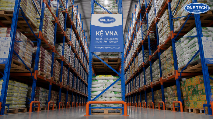 Kệ VNA lối đi hẹp cho kho nông sản tại Nghệ An